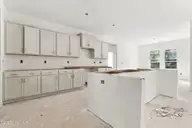 120 Drumar Court, Southern Pines, NC 28387 — 4-bedroom home in Hyland Hills, Southern Pines, NC, photo 5 of 12: 120 DRUMAR COURT