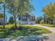 170 Grandview Drive, Sneads Ferry, NC 28460 — 3-bedroom waterfront home in Chadwick Acres, Sneads Ferry, NC, photo 4 of 71