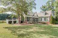 8554 Forest Cove Road, Elm City, NC 27822 — 3-bedroom home in Forest Cove, Elm City, NC, photo 6 of 78: 0006-IMG_1573