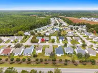 927 Wyndfall Drive SW, Sunset Beach, NC 28468 — 3-bedroom home in Wyndfall, Sunset Beach, NC, photo 15 of 49: 10-web-or-mls-CAMMediaLLC.com 927-7