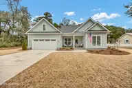 5002 Canvasback Court, Southport, NC 28461 — 4-bedroom home in Turtlewood, Southport, NC, photo 3 of 31: IMG_4092