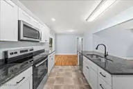 865 N Page Street, Southern Pines, NC 28387 — 3-bedroom home in Downtown, Southern Pines, NC, photo 8 of 36: 23-DSC01795