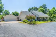 114 Bellhaven Drive, Whispering Pines, NC 28327 — 4-bedroom home in Village at The Blue Farm, Whispering Pines, NC, photo 6 of 69: DSC06419