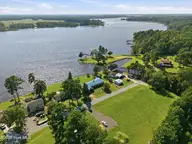 835 Foreman Lane, Belhaven, NC 27810 — 4-bedroom waterfront home, Belhaven, NC, photo 15 of 43: 835Foreman-15