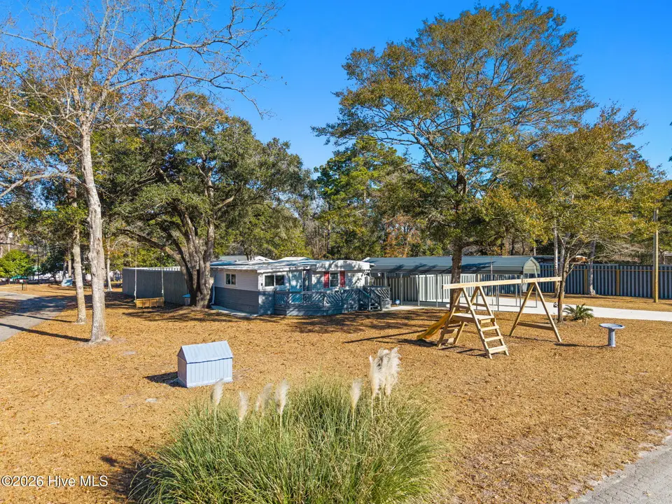 182 Lake Drive SW, Supply, NC 28462 — 2-bedroom manufactured home in Riverside, Supply, NC, photo 1 of 46: 1-web-or-mls-Cammediallc.com (16 of 55)