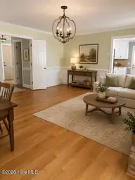 299 Lori Drive, Greenville, NC 27858 — 4-bedroom home in Eastwood, Greenville, NC, photo 14 of 48: 299 living