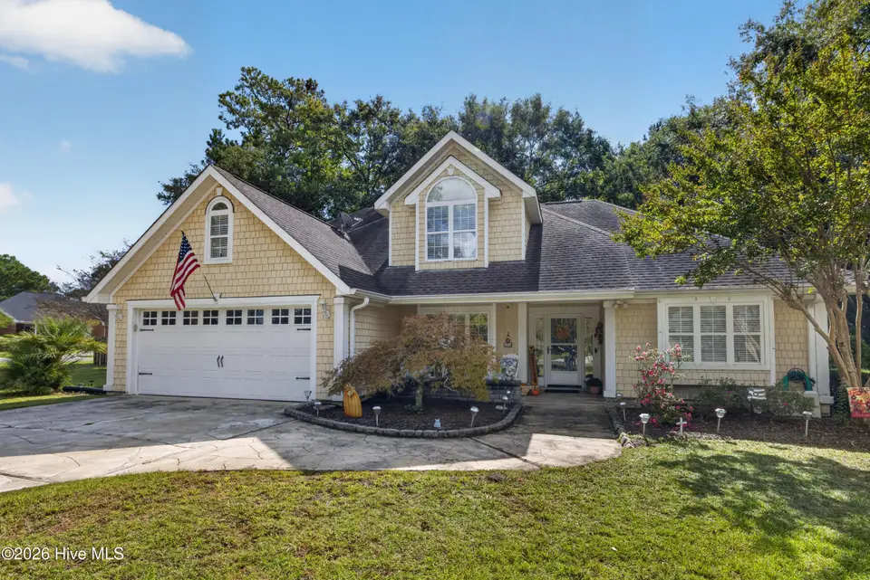 7100 Crabwalk Court, Wilmington, NC 28405 — 3-bedroom home in Covil Estates, Wilmington, NC, photo 1 of 47: 7100CrabwalkCourt-4