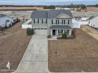228 Copper Creek Drive, Winterville, NC 28590 — 3-bedroom home in Copper Creek, Winterville, NC, photo 5 of 40