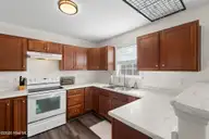 205 High Meadow Court, Richlands, NC 28574 — 3-bedroom home in Rolling Meadows, Richlands, NC, photo 10 of 29