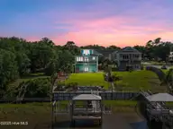 604 E Yacht Drive, Oak Island, NC 28465 — 3-bedroom waterfront home in Tranquil Harbor, Oak Island, NC, photo 15 of 78: 2-web-or-mls-CAMMediaLLC.com (3 of 80)