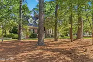 4924 Country Club Drive N, Wilson, NC 27896 — 4-bedroom home in Country Club Colony, Wilson, NC, photo 3 of 49