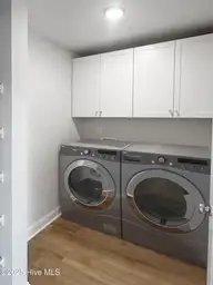 10 N Bandwheel Way, Hampstead, NC 28443 — 5-bedroom home in Sawyers Run, Hampstead, NC, photo 24 of 25: LAUNDRY B
