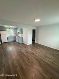 1015 Queen Street, Wilmington, NC 28401 — 2-bedroom home in Dawson-Castle Street, Wilmington, NC, photo 8 of 9