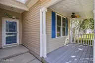 365 Hanna Drive, Wilmington, NC 28412 — 3-bedroom home in Lake Brewster, Wilmington, NC, photo 4 of 48