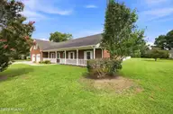 702 Everett Drive, Elizabeth City, NC 27909 — 3-bedroom home in Peartree Place, Elizabeth City, NC, photo 12 of 50