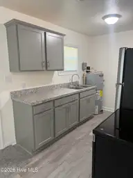 618 Bunnell Avenue, Elizabeth City, NC 27909 — 2-bedroom home, Elizabeth City, NC, photo 3 of 9: Kitchen