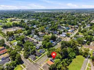 917 Dock Street, Wilmington, NC 28401 — 2-bedroom home, Wilmington, NC, photo 12 of 13