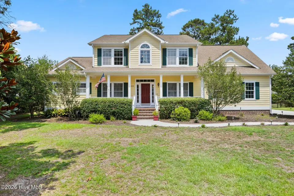 1620 Golfers Ridge Drive SE, Bolivia, NC 28422 — 4-bedroom home in Winding River Plantation, Bolivia, NC, photo 1 of 64
