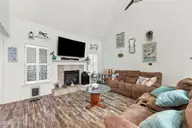 1931 Kingfisher Drive, Morehead City, NC 28557 — 3-bedroom home in Brooke Woods, Morehead City, NC, photo 7 of 40: 1931 Kingfisher Dr