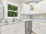 128 Robinhood Drive, Jacksonville, NC 28546 — 3-bedroom home in Sherwood Forest, Jacksonville, NC, photo 18 of 64