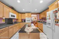 124 Maypop Lane, Wilmington, NC 28412 — 4-bedroom home in River Oaks, Wilmington, NC, photo 11 of 46