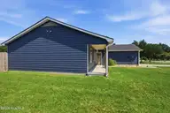 426 Oregon Trail, Hubert, NC 28539 — 3-bedroom home in Timber Ridge, Hubert, NC, photo 5 of 34