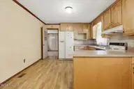 1719 Lipscomb Road E, Wilson, NC 27893 — 3-bedroom home, Wilson, NC, photo 6 of 28: 28-179 Lipscomb Rd-28