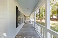107 Riverbend Road, Jacksonville, NC 28540 — 3-bedroom home in Oakhurst River, Jacksonville, NC, photo 6 of 35: river-7