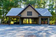 275 Tremont Place, Southern Pines, NC 28387 — 3-bedroom home in Horse Country, Southern Pines, NC, photo 10 of 64: Tremont-13