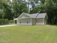 111 E Oliver Street, Whiteville, NC 28472 — 4-bedroom home, Whiteville, NC, photo 3 of 24