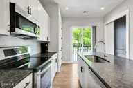 618 N 6th Street, Wilmington, NC 28401 — 3-bedroom townhome in Indie Ice Townhomes, Wilmington, NC, photo 13 of 32: 618North6thStreet-15