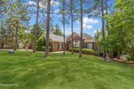 940 Diamondhead Drive S, Pinehurst, NC 28374 — 3-bedroom home in Unit 13, Pinehurst, NC, photo 1 of 41: frpmt2