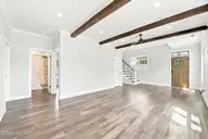 1601 River Drive, New Bern, NC 28560 — 3-bedroom home in Riverside, New Bern, NC, photo 5 of 36: IMG_1159
