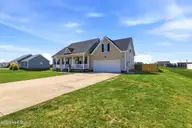 111 Ivy Trace, Elizabeth City, NC 27909 — 3-bedroom home in Ivy Trace, Elizabeth City, NC, photo 1 of 35: 111_ivy_trce_ecity_001