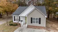 2916 Flintridge Drive, Greenville, NC 27834 — 3-bedroom home in Moss Creek Village, Greenville, NC, photo 3 of 37