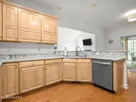 9706 Ashley Place, Emerald Isle, NC 28594 — 3-bedroom waterfront home in Royall Oaks, Emerald Isle, NC, photo 12 of 59: 9706 Ashley Pl