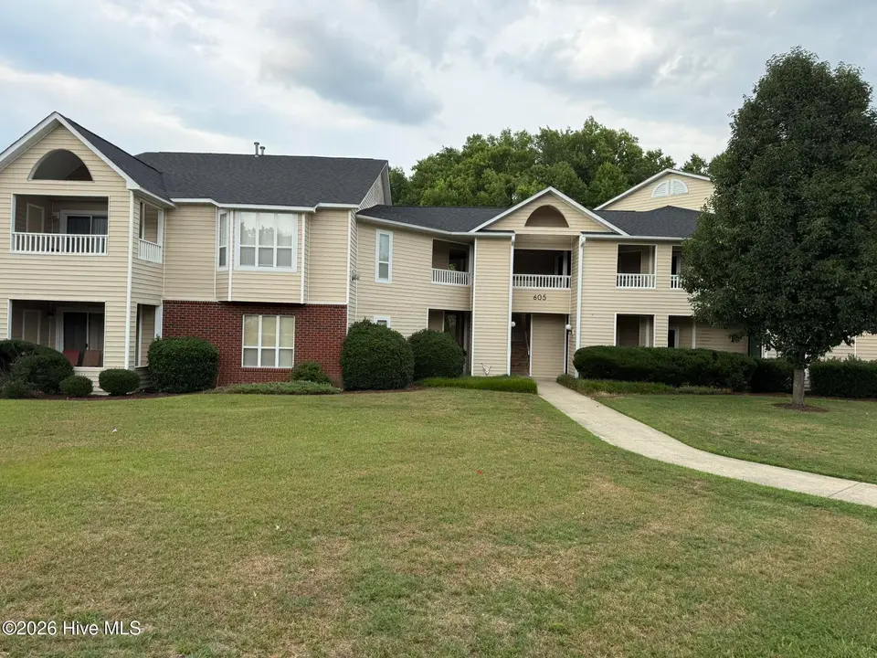 605 Spring Forest Road E, Greenville, NC 27834 — 2-bedroom condo in Spring Forest, Greenville, NC, photo 1 of 13: 001 Main View 605 Spring Forest Rd E