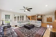 1000 Colleton Way, Trent Woods, NC 28562 — 3-bedroom home in Bellefern, Trent Woods, NC, photo 12 of 66: 28-web-or-mls-0C0A6220