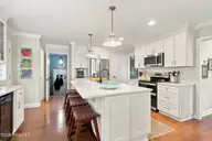 152 Arborvitae Drive, Pine Knoll Shores, NC 28512 — 3-bedroom waterfront home in Pine Knoll Association, Pine Knoll Shores, NC, photo 22 of 61: Kitchen