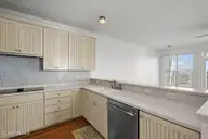 109 Green Turtle Lane, Carolina Beach, NC 28428 — 3-bedroom waterfront townhome in Harbour Point, Carolina Beach, NC, photo 16 of 47: 32-web-or-mls-DSC07389