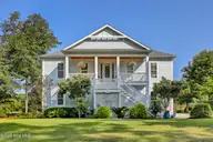 600 Cordgrass Road, Hampstead, NC 28443 — 4-bedroom waterfront home in Olde Point, Hampstead, NC, photo 5 of 62