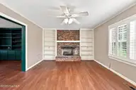 1053 Colleton Way, Trent Woods, NC 28562 — 3-bedroom home in Bellefern, Trent Woods, NC, photo 10 of 51: 10-web-or-mls-0C0A2649_edit