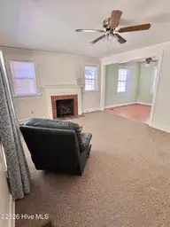 108 S Oleander Avenue, Goldsboro, NC 27530 — 2-bedroom home in Pineview Park, Goldsboro, NC, photo 3 of 19: IMG_8696
