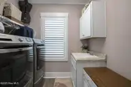 713 Cecil Point, Wilmington, NC 28412 — 4-bedroom waterfront home in Riverlights, Wilmington, NC, photo 24 of 75: Cecil713-6lndShaneL33A4164-CR2