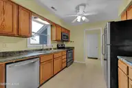 4402 Jason Court, Wilmington, NC 28405 — 3-bedroom home in Churchill Estates, Wilmington, NC, photo 9 of 28