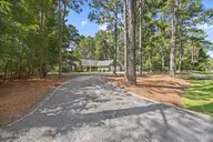 59 Shadow Lane, Whispering Pines, NC 28327 — 3-bedroom home in Whispering Pines, Whispering Pines, NC, photo 3 of 51