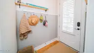 2051 Manor Parc Drive, Calabash, NC 28467 — 3-bedroom waterfront home in Kingfish Bay, Calabash, NC, photo 4 of 29