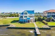 31 Osprey Drive, North Topsail Beach, NC 28460 — 3-bedroom waterfront home in Ocean Club Village, North Topsail Beach, NC, photo 13 of 56