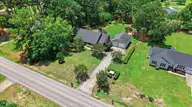 3905 Central Heights Road, Goldsboro, NC 27534 — 3-bedroom home in Bayleaf, Goldsboro, NC, photo 10 of 43: 10-3905 S Central Heights Rd-10
