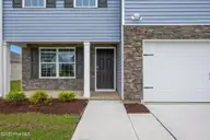 4004 Topsail Trail, New Bern, NC 28560 — 3-bedroom home in Madeline Farm, New Bern, NC, photo 2 of 31: 4-web-or-mls-DSC_1592